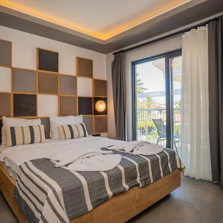 Blue Star Hotel