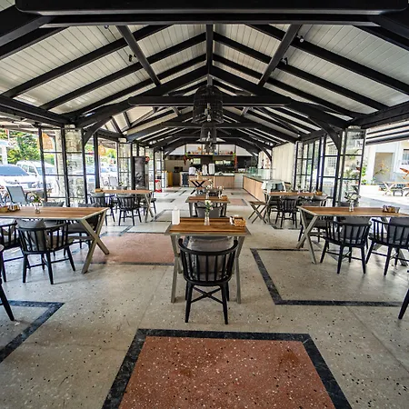 블루 스타 호텔 3*