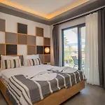 Blue Star Hotel