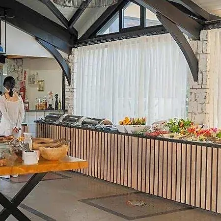 Blue Star Hotel